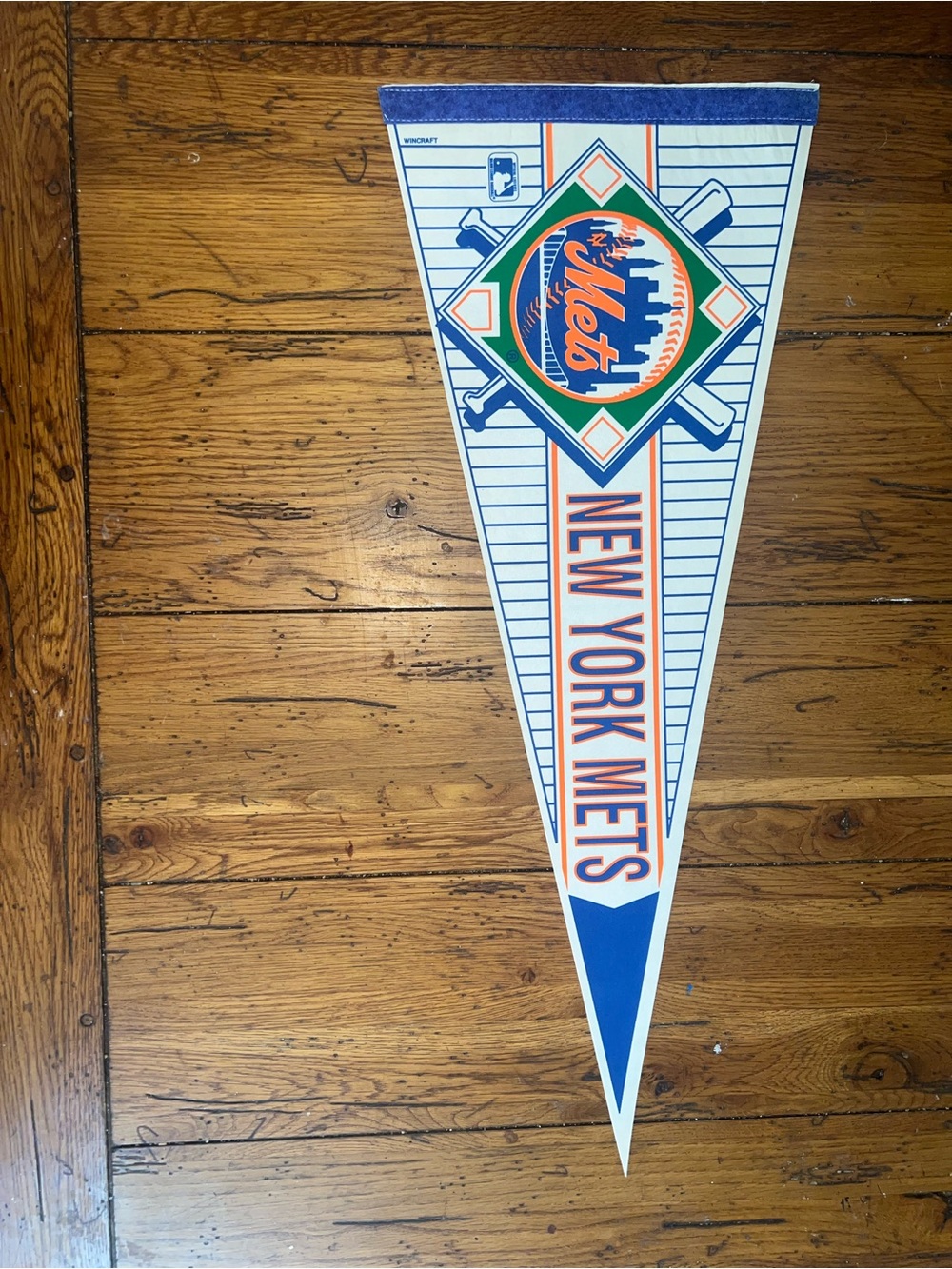New York Mets 12” x 30” Vintage-Style Blue & Orange Pennant
